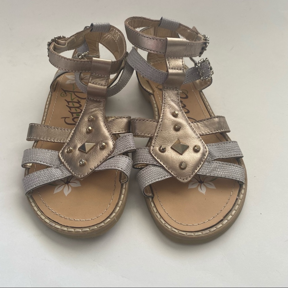 SANDALS - Picture 10 of 12